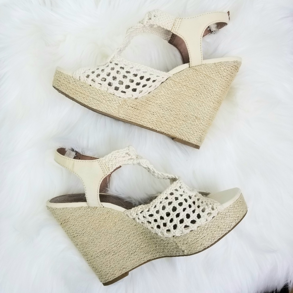 Lucky brand shoes sandal size 9.5